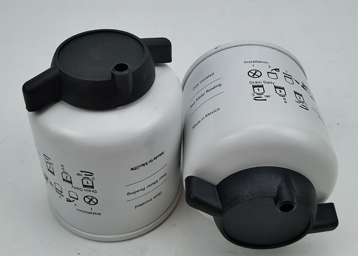 ODM dell'OEM InPolvererialee del filtro del carburante 6667352 dal certificato di iso per l'attrezzatura di filtrazione