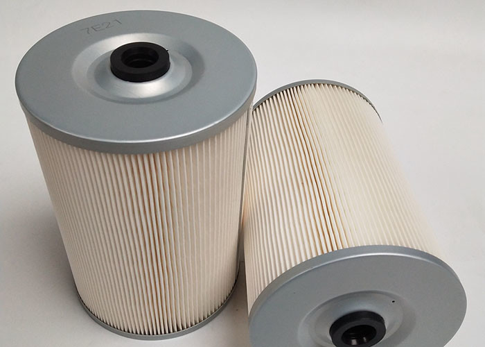 Isuzu Carta Elemento del filtro dell'olio 1-87610059-0 per rimuove l'OEM delle impurità dell'olio