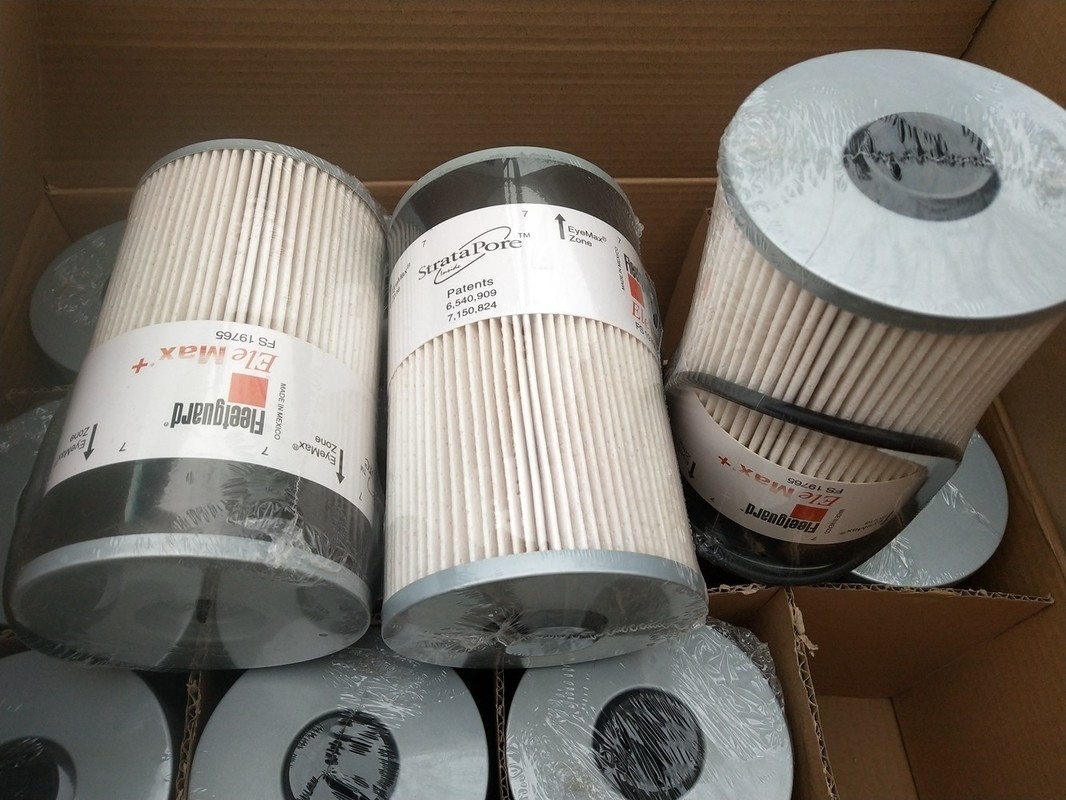 Filtro diesel da Fleetguard della fibra di vetro, elemento filtrante del separatore FS19765